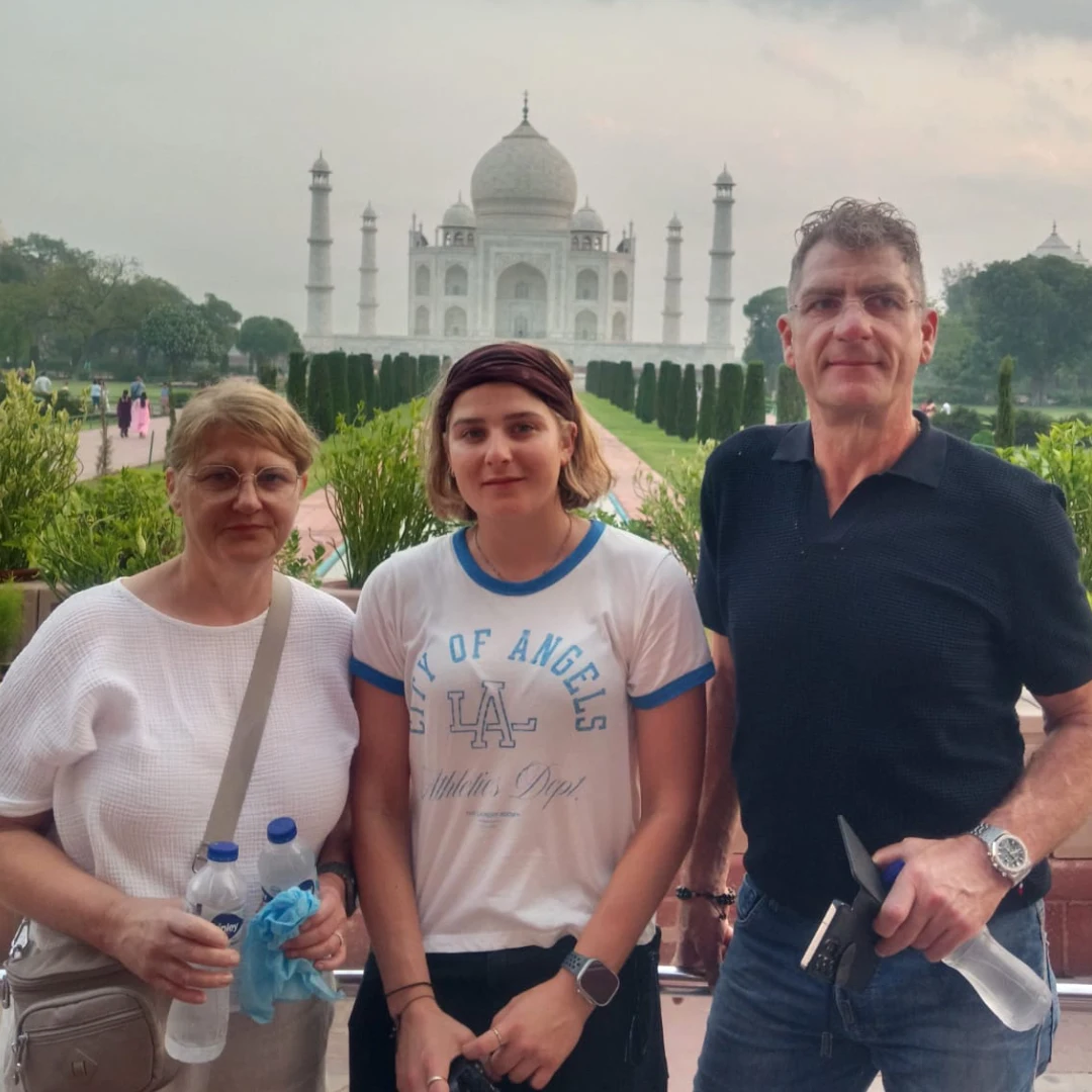 Happy guest on a private Rajasthan tour package